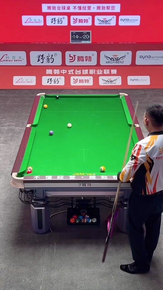 业赛场的背 业赛场的背