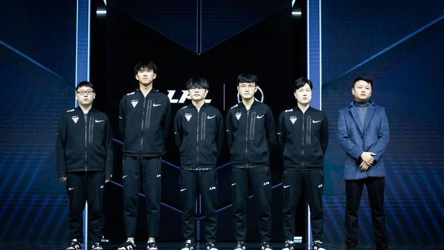 国际舞台 国际舞台