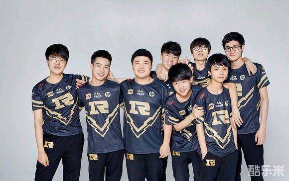 她的个人品 她的个人品