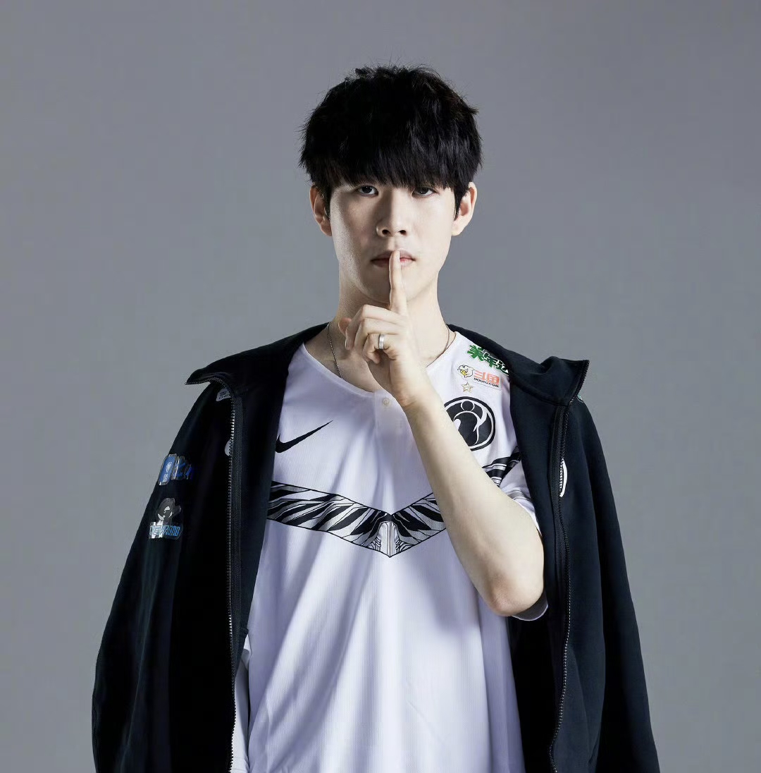 这支球队经 这支球队经